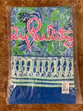 Lilly Pulitzer Keepin’ It Reel Beach Towel NEW